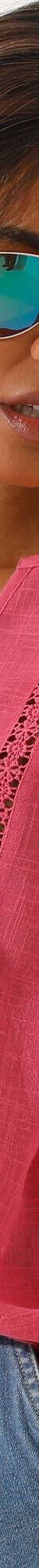 Blouse unie macramé, manches brodées (rose) Blouse unie macramé, manches brodées (rose)